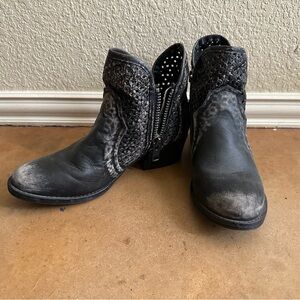 Corral Circle G booties